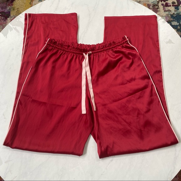 Victoria's Secret Other - 🍄4 Items 25$🍄 Victoria’s Secret Pajama Bottom Pants - Red - SMALL